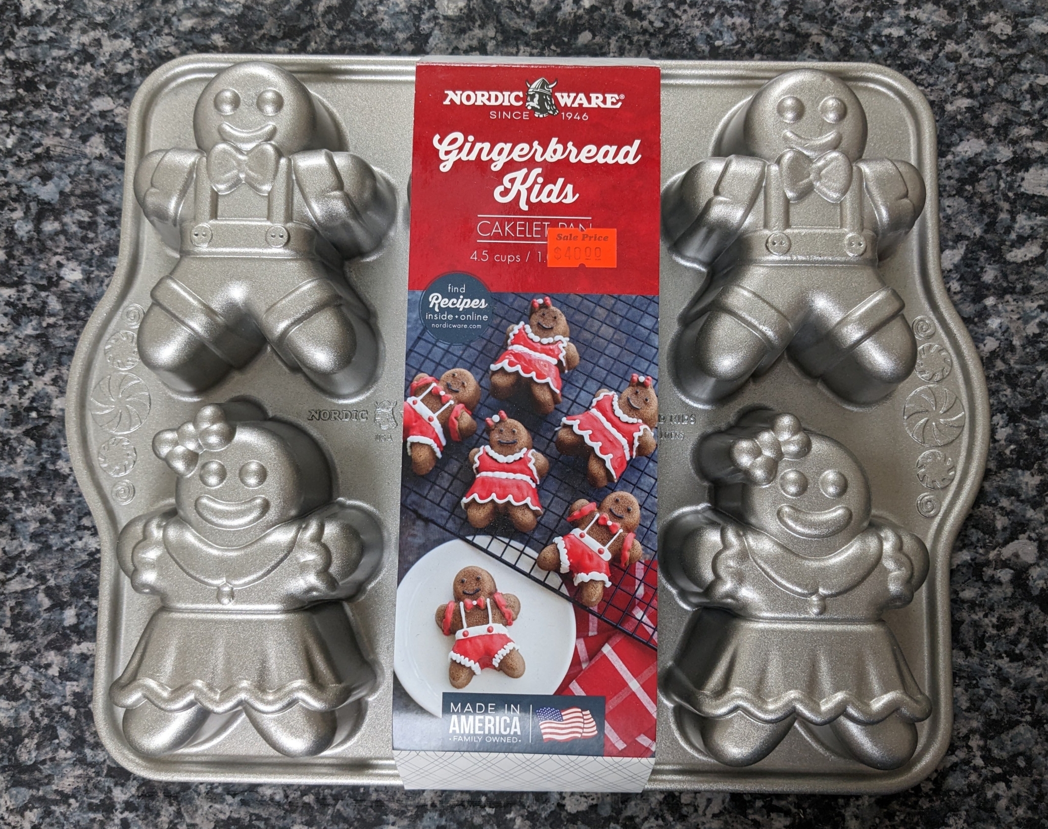 Nordic Ware Gingerbread Kids Cakelet Pan