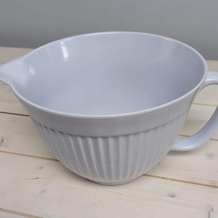 3-qt (2.8-L) Plastic Mixing Bowl